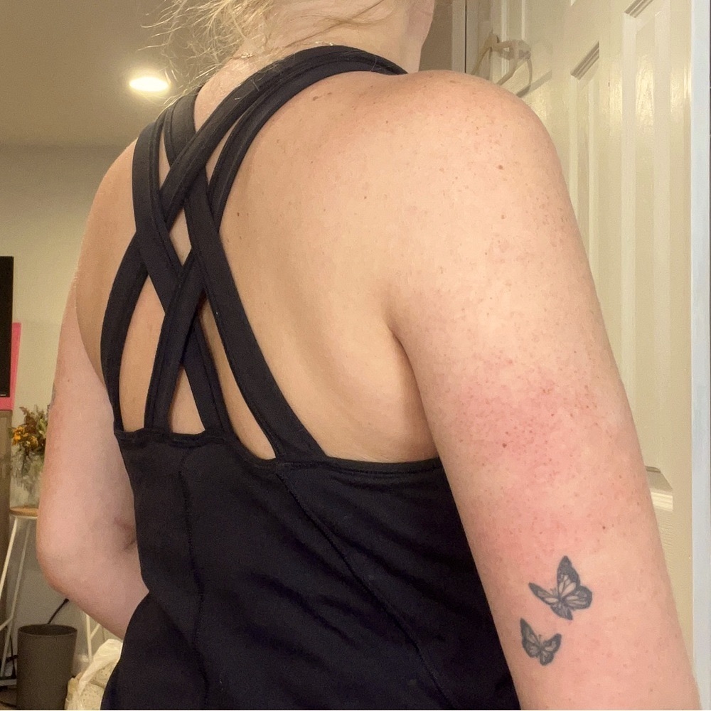 LULULEMON tank top🖤